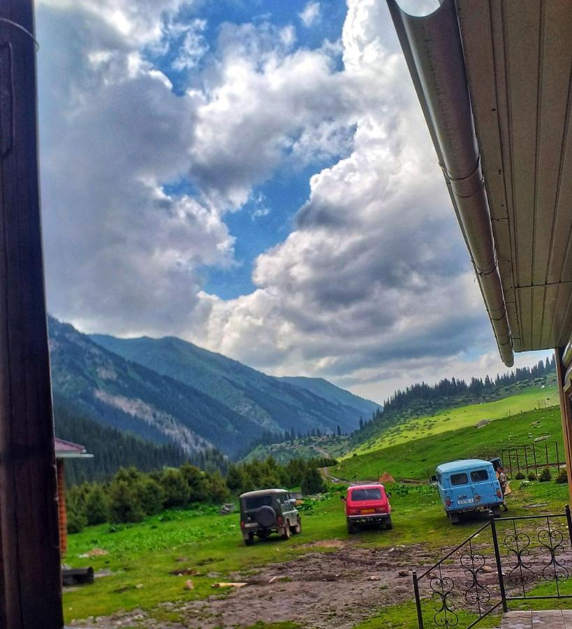 Altyn Arashan Guesthouse エクステリア 写真