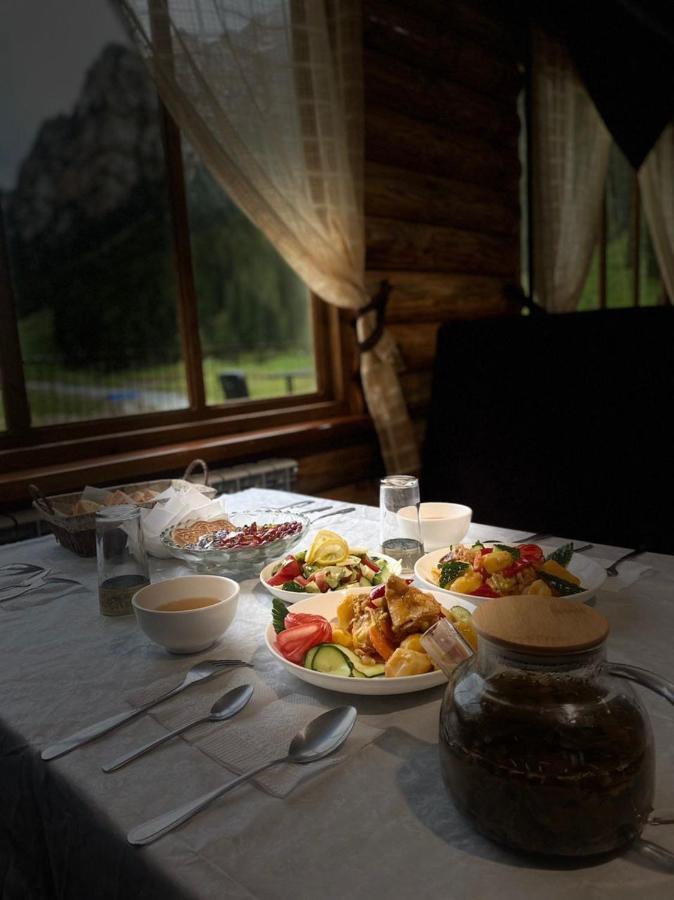 Altyn Arashan Guesthouse エクステリア 写真