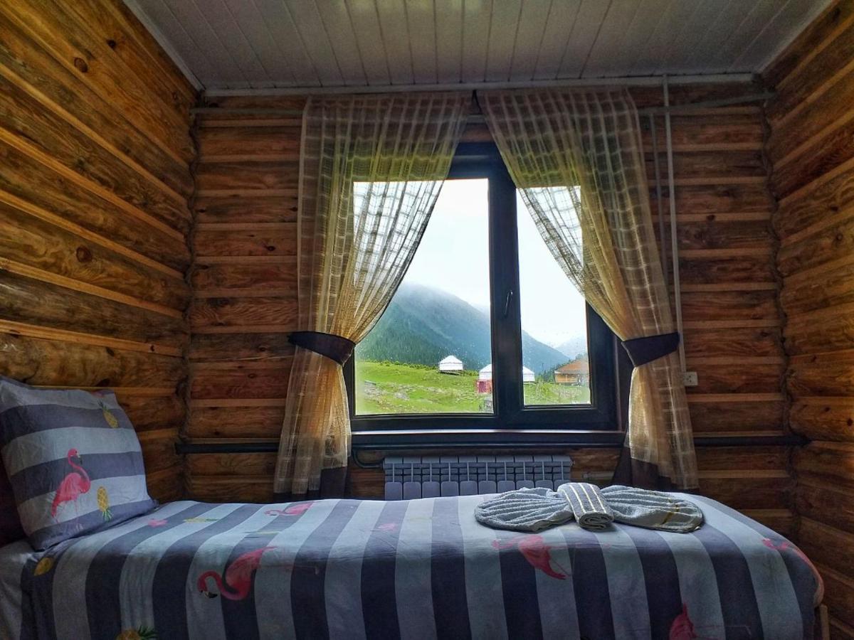 Altyn Arashan Guesthouse エクステリア 写真